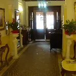 Hotel D'este 3*